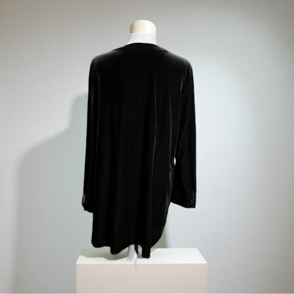 Velvet black buttons Cato size 18- 20W - Picture 2 of 15